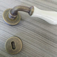Maniglie a coppia bronzo antico per porte interne