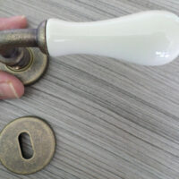Maniglie a coppia bronzo antico per porte interne - immagine 5