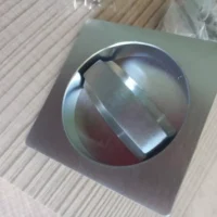 Maniglia per porta scorrevole quadrata con nottolino cromo satinato kit